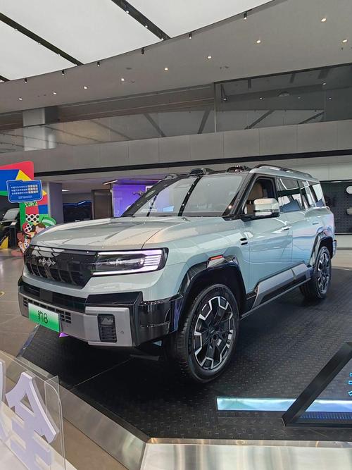 广州荔湾区讯扬优企业管理咨询比亚迪方程豹硬派越野的爆款，英菲尼迪35周年与你共成长